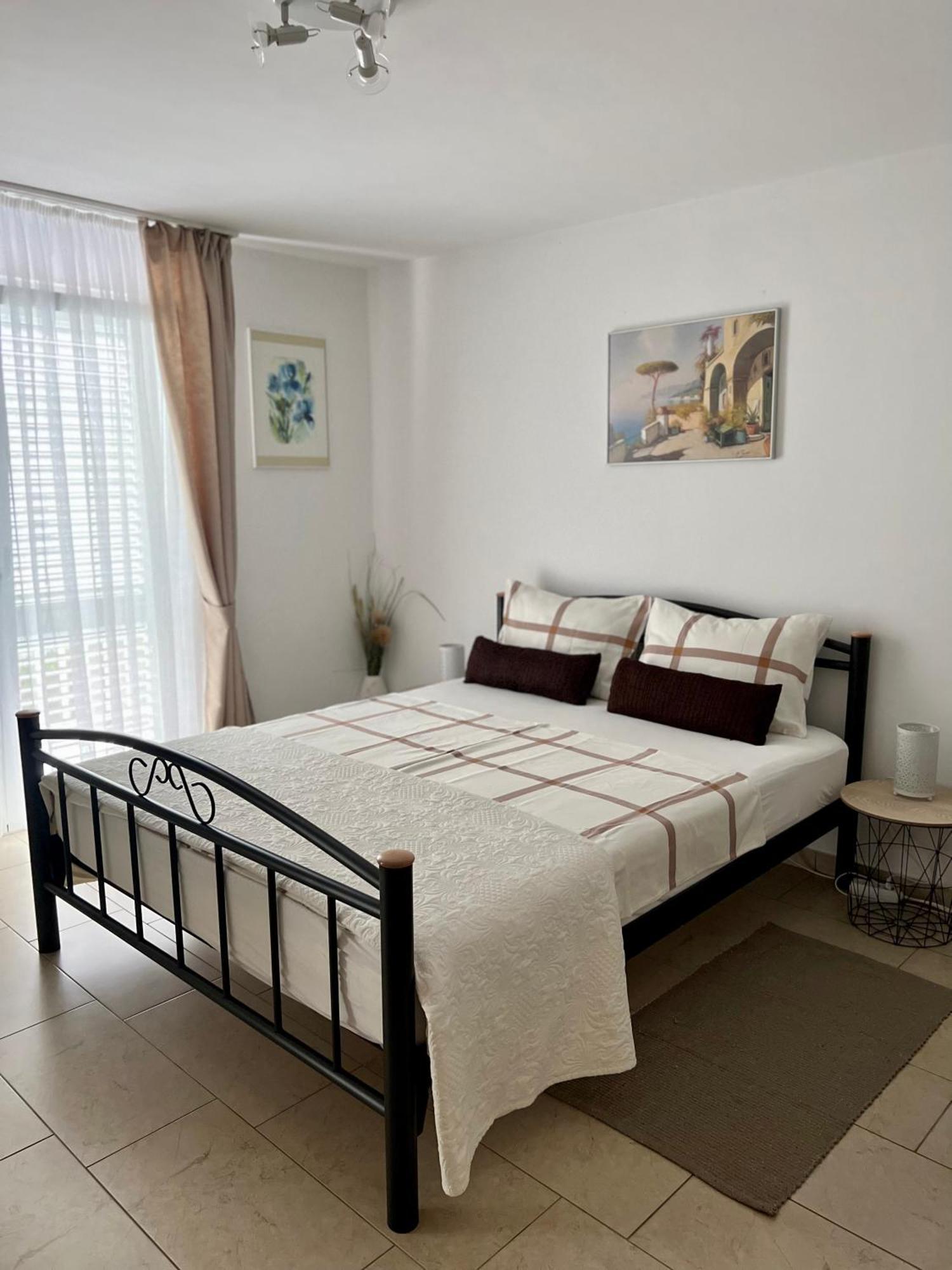 Apartmani Fortuna Лумбарда Екстериор снимка