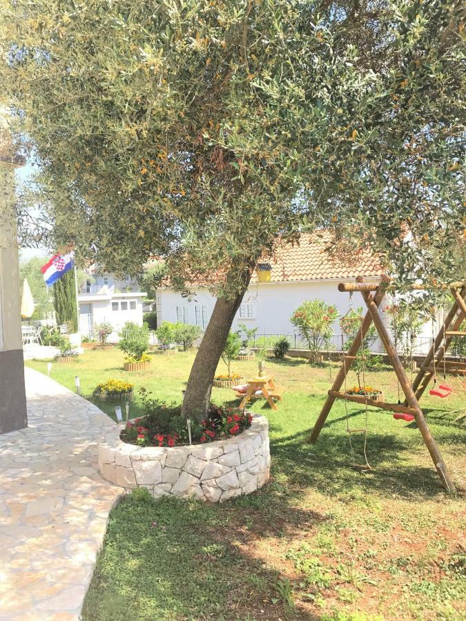 Apartmani Fortuna Лумбарда Екстериор снимка