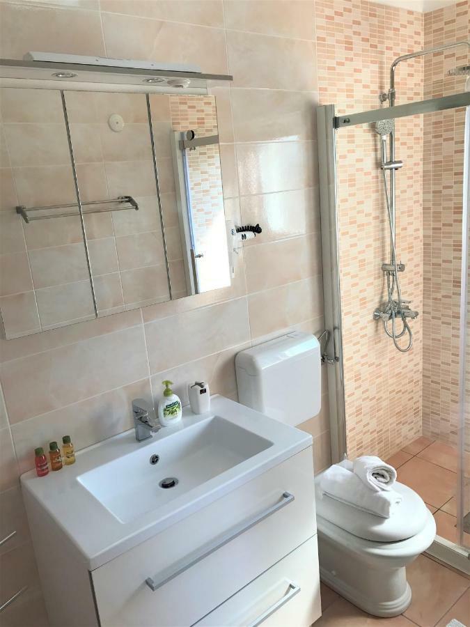 Apartmani Fortuna Лумбарда Екстериор снимка