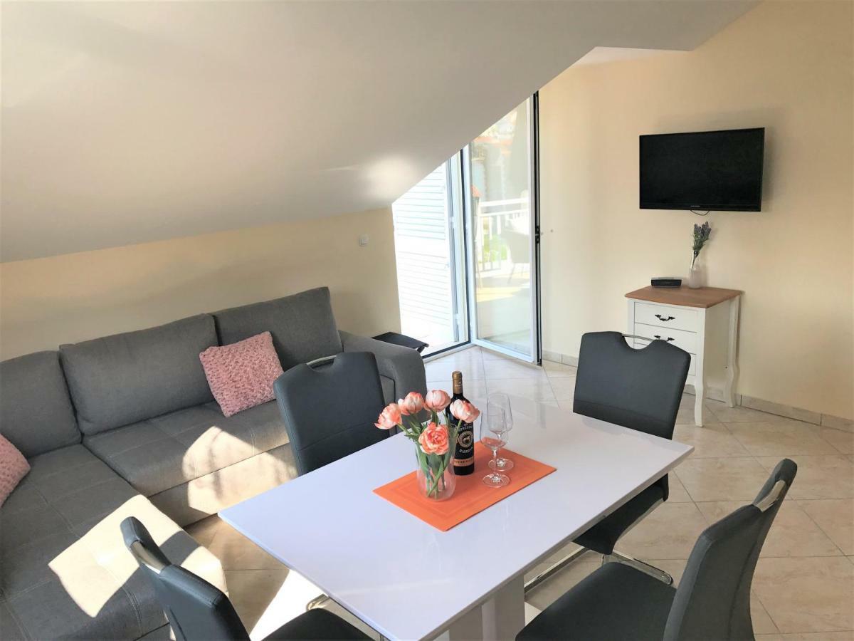 Apartmani Fortuna Лумбарда Екстериор снимка