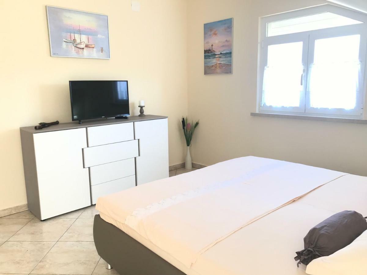 Apartmani Fortuna Лумбарда Екстериор снимка